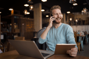 Découvrez comment une formation à la prospection téléphonique efficace peut transformer vos appels en véritables machines à vendre.