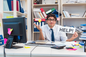 Découvrez les signes de démotivation au travail et comment y remédier pour remotiver vos équipes. Ateliers collaboratifs avec Repliks.