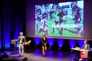 Offrez à vos équipes une intervention originale séminaire d’entreprise signée Repliks : impertinente, drôle et percutante, façon Laurent Baffie corporate.